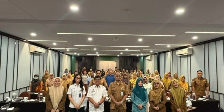 Bimtek Standar Gizi dan Keamanan Pangan pada Program MBG, Dinkes Kalsel Upayakan Perbaikan Gizi