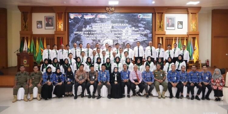 Pemprov Kalsel Resmi Buka Pelatihan Kepemimpinan Pengawas Angkatan V dan VI Tahun 2025
