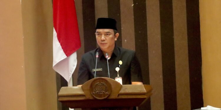 Jawaban Bupati Tanbu atas Pandangan Umum Fraksi Terhadap Raperda Perubahan atas Perda Pajak dan Retribusi Daerah