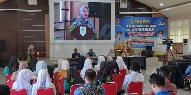 Gelar Lomba Resensi Buku SMA/Sederajat, Sri Mawarni : Upaya Dispersip Tingkatkan IPLM dan TGM Kalsel