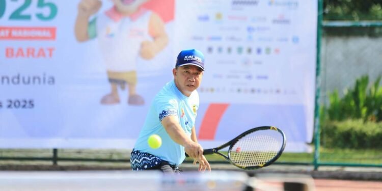 Main Lepas, Sekda Kalsel Tunjukkan Semangat Juang Tinggi di FORNAS VIII