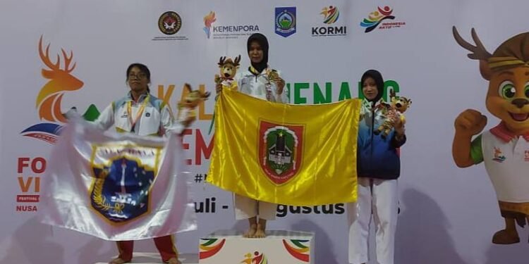 Raih 33 Medali, FKTI Kalsel Sabet Juara Umum FORNAS VIII