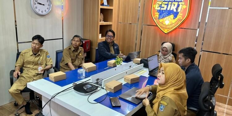 Tingkatkan Kesiapan Penilaian Indeks KAMI Versi 5.0, Diskominfo HSS Belajar ke Diskominfo Kalsel