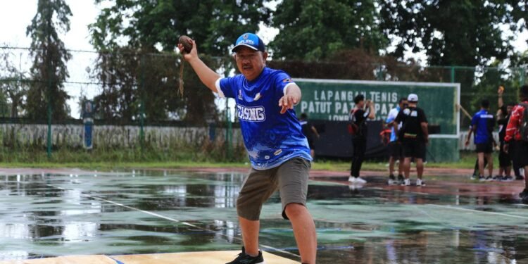 Kontingen Gasing Kalsel Target Satu Emas FORNAS VIII NTB