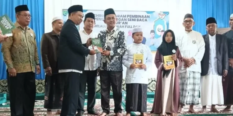 Wakil Ketua Komisi I DPRD Tanah Bumbu Resmikan Program Tilawah Full Day, Wujudkan Generasi Qur’ani