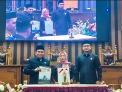 DPRD Tanah Bumbu Rapat Paripurna Dalam Rangka Penandatanganan Nota Kesepakatan.
