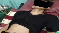 Restu (20) Di Sergap Polres Kotabaru  Setelah menusuk Donny Iksan  Di Jembatan Kuning, Desa Rampak, Pulau Sebuku, Kotabaru,