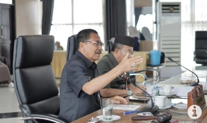
					Ketua DPRD Kalsel dorong optimalisasi serapan APBD-P 2025