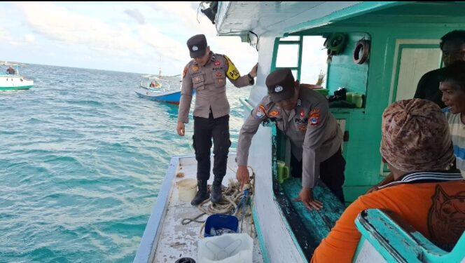 
					Warga Pulau Sembilan Hilang Saat Mancing, Diduga Jatuh Dari Kapal