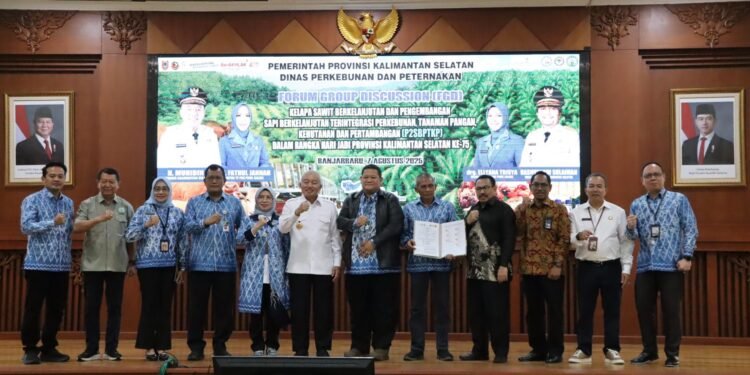 FGD Kelapa Sawit Berkelanjutan dan P2SBPTKP Disbunnak Kalsel, Gubernur Tekankan Pentingnya Keberlanjutan Industri bagi Perekonomian Daerah