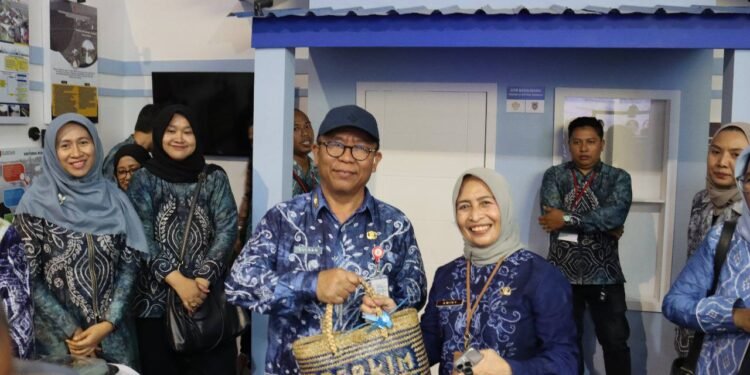 Disperkim Kalsel Tampilkan Klinik Rumah Si Nikmah di Kalsel Expo 2025