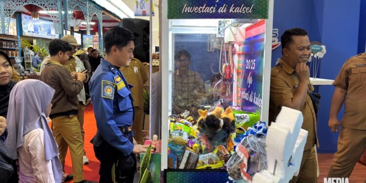 DPMPTSP Kalsel Tampilkan Potensi Investasi dan Permainan Berhadiah di Kalsel Expo 2025