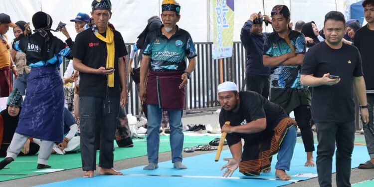 Ratusan Peserta Meriahkan Festival Olahraga Tradisional di Kalsel Expo 2025
