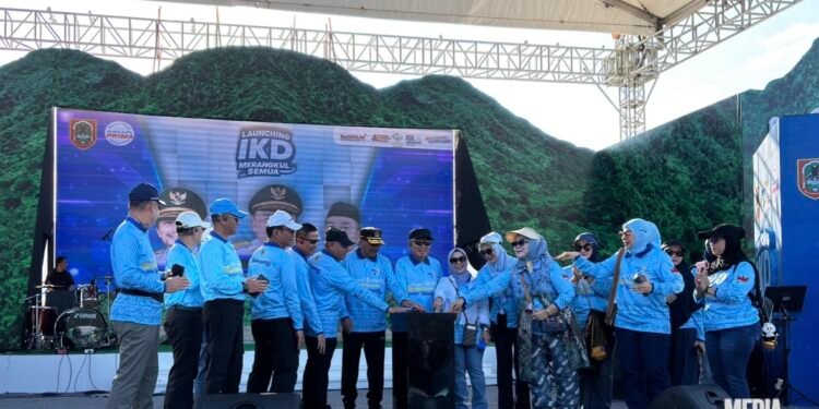 Gubernur Kalsel Resmi Luncurkan Identitas Kependudukan Digital