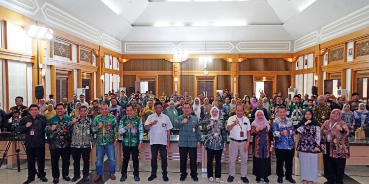 Pemprov Kalsel Gelar Monitoring dan Evaluasi Pembangunan SPPG
