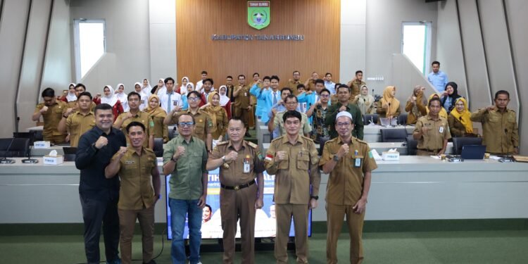 Aksi Pelatihan Jurnalistik Tanah Bumbu Dorong Informasi Publik Berkualitas