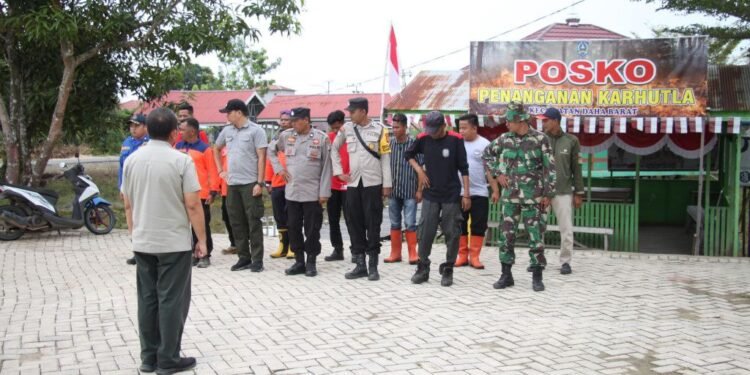 BPBD Kalsel Tinjau Pos Lapangan Penanganan Karhutla di Kecamatan Daha Barat Kabupaten HSS