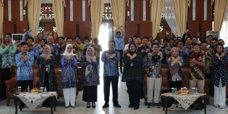 Kalsel Provinsi Pertama Gelar Penyampaian Hasil Penilaian Keamanan Informasi Serentak 13 Kabupaten/Kota