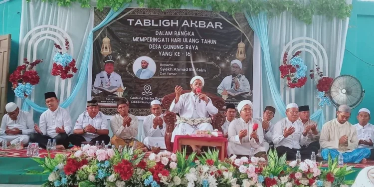 DPRD Tanah Bumbu Hadir dalam Tabligh Akbar di Mantewe, Perkuat Silaturahmi dan Serap Aspirasi Langsung