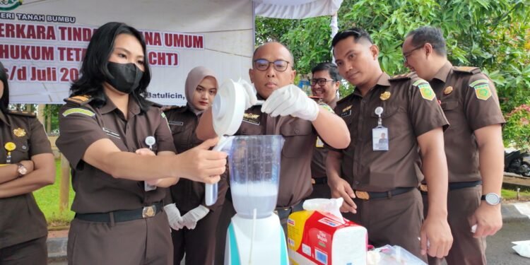 Kejari Tanah Bumbu Musnahkan Barang Bukti 39 Perkara, 80%-nya Kasus Narkoba