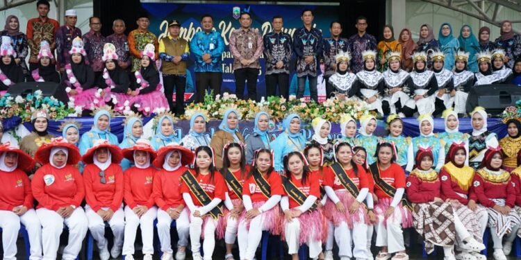 Pemkab Kotabaru Dukung Peningkatan Pengetahuan Kader Posyandu Lewat Jambore