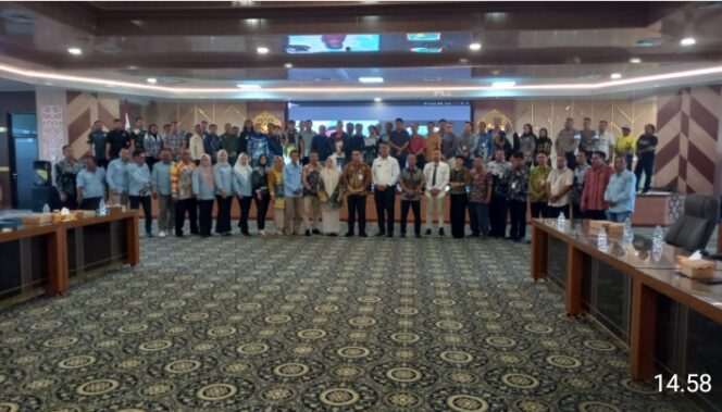 
					Pemkab Kotabaru Rakor Lanjutan Jelang PORPROV XII di Tanah Laut.