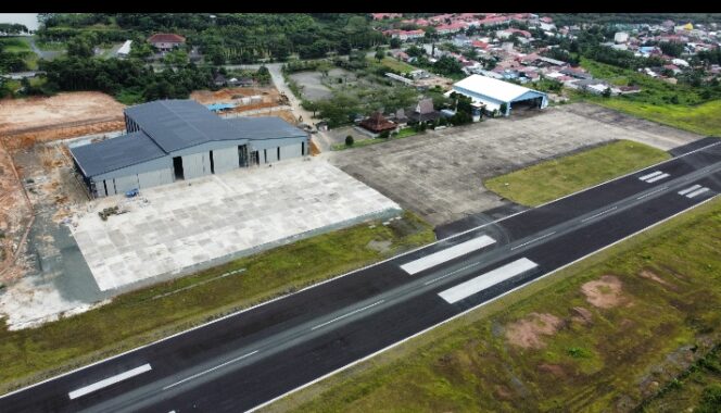
					Bupati Andi Rudi Latif Sambut Baik Ditetapkannya Bandara Bersujud Sebagai Bandara Internasional.