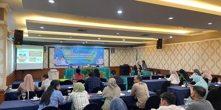 Perkuat Pengawasan, DPKP Kalsel Gelar Pertemuan Petugas Keamanan Pangan Segar se-Kabupaten/Kota