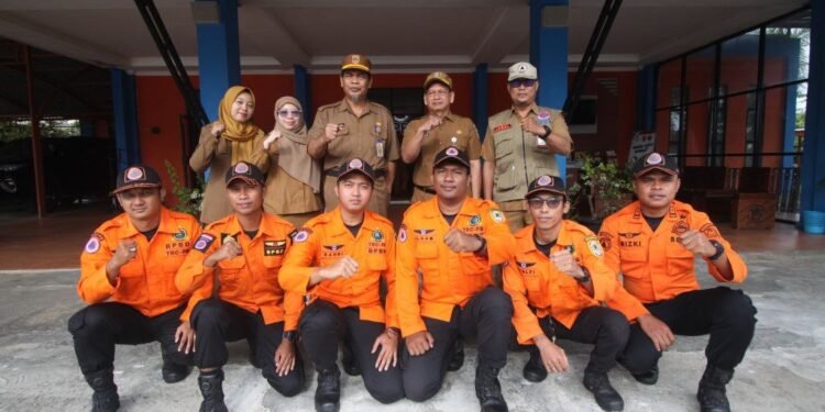 BPBD Kalsel Apresiasi Enam Anggota Terlibat dalam Operasi Pencarian Helikopter di Tanah Bumbu
