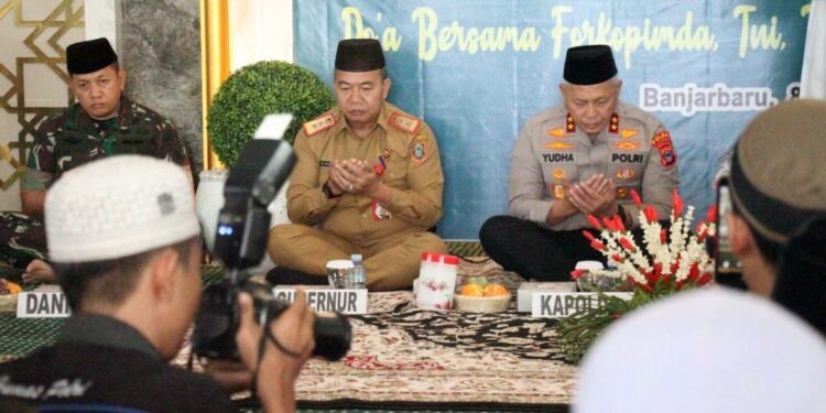 Gubernur Kalsel Muhidin Peringati Maulid Nabi Muhammad SAW : Momentum Perkuat Ukhuwah di Banua