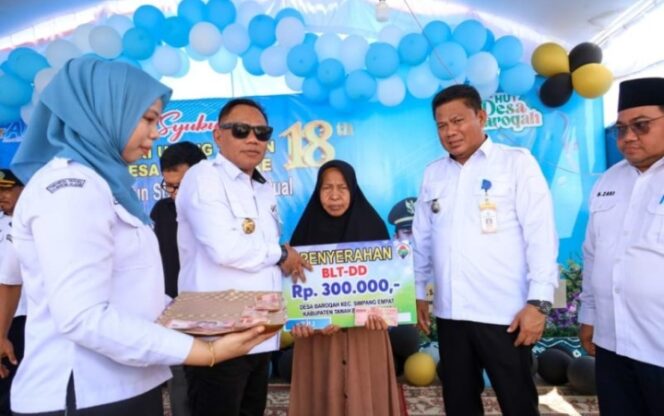 
					HUT ke-18 Desa Baroqah, Bupati Andi Rudi Latif : Momentum Bersatu Menuju Desa Maju, Makmur, dan Beradab.