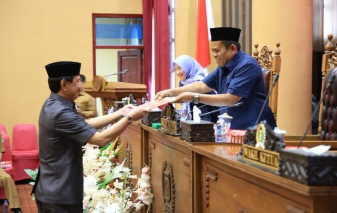 
					Legislatif dan Eksekutif Sepakat Bahas Raperda Kerjasama Daerah.