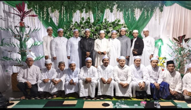 
					Sebagai wujud nyata Meneladani Akhlak Mulia Rasulullah Notaris Hasbi Rahman Gelar Perayaan Maulid Nabi Muhammad Saw.