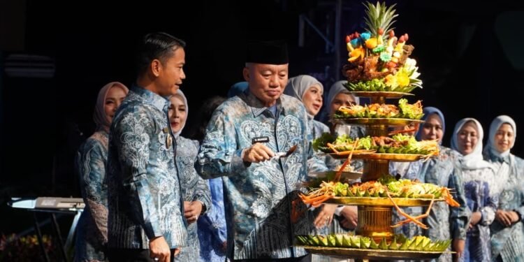 Perayaan Hari Jadi Ke-499 Kota Banjarmasin, Gubernur Kalsel H. Muhidin : Harapan Besar bagi Kemajuan Kota Seribu Sungai