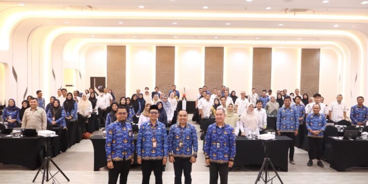 Bimtek Penggabungan Aplikasi E-Ijamkes dan E-Performance, Diskominfo Kalsel Optimalisasi Pemanfaatan Teknologi