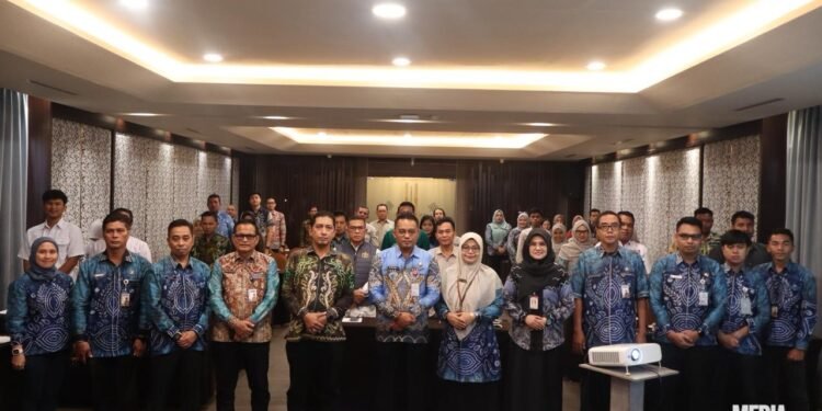 Di Forum Konsultasi Publik,  DPMPTSP Kalsel Dorong Penerapan Standar Pelayanan Minimal