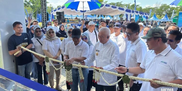 Gubernur Kalsel Resmikan Gedung Baru Bank Kalsel di Kawasan Perkantoran Pemprov