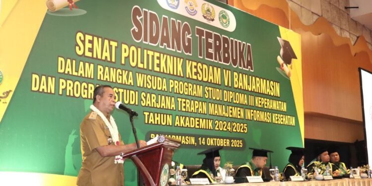 Gubernur Kalsel Ajak Wisudawan Politeknik Kesdam VI/Banjarmasin Jadi Garda Terdepan Pelayanan Kesehatan