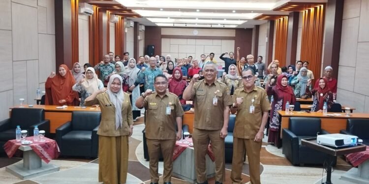 Pemprov Kalsel Dorong Penguatan Ekonomi Keluarga lewat Koperasi dan Ekonomi Kreatif