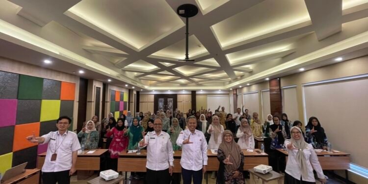 Hadapi Peningkatan Jumlah Lansia, Dinkes Kalsel Gelar Orientasi Geriatri di Posyandu bagi Kader