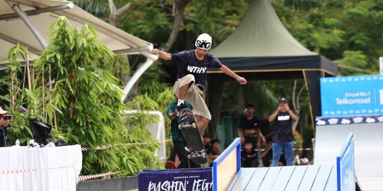 Push In Legecy Skateboard Competition 2025 Resmi Dibuka, Puluhan Skater Unjuk Aksi di Siring 0 Km Banjarmasin