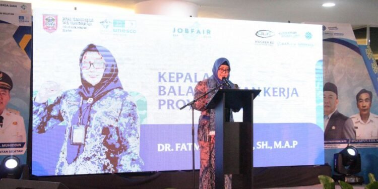 Job Fair BLK Kalsel 2025 Fasilitasi Puluhan Perusahaan dan Pencari Kerja di Banjarmasin