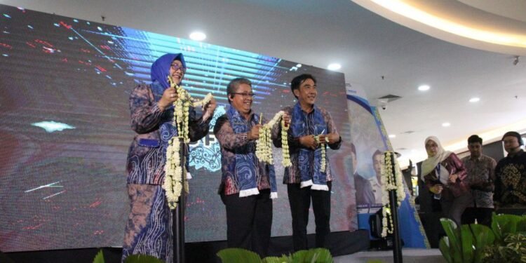 Gubernur Kalsel Dorong Sinergi Pemerintah, Dunia Usaha, dan Pendidikan untuk Cetak SDM Unggul Melalui Job Fair BLK Kalsel 2025