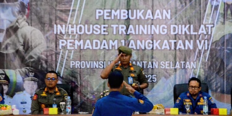 Satpol PP dan Damkar Kalsel Cetak Aparatur Pemadam yang Andal dan Siap Hadapi Situasi Darurat