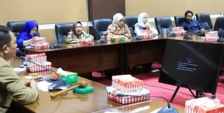 Pasca Kebakaran SD di Kusan Hulu, DPRD dan Satpol PP Sepakat Geser Unit Damkar Sementara