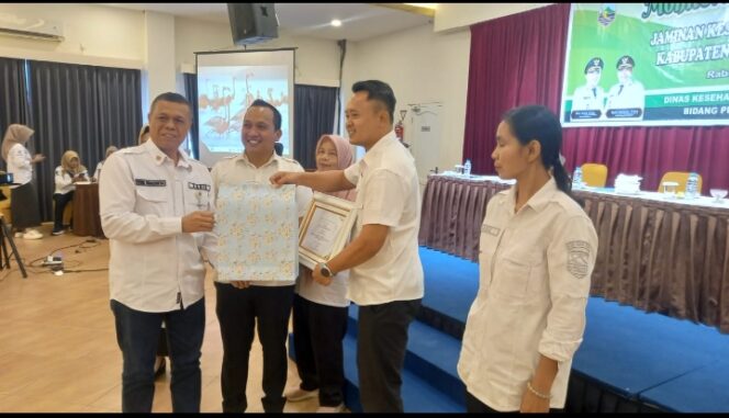 
					Dinkes Kotabaru Gelar Monitoring Dan Evaluasi JKN.