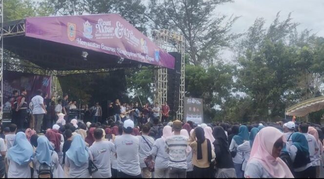Wabup Tanah Bumbu Bahsanuddin   Pimpin Reuni Akbar SMAN 1 Kusan Hilir Tanah Bumbu.