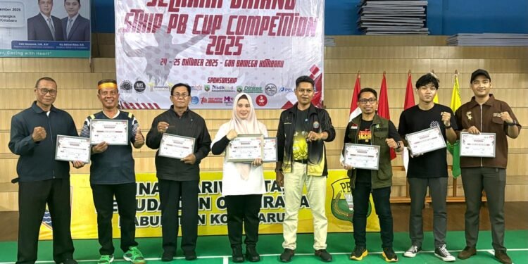Disparpora Kotabaru Resmi Buka Kejuaraan Bulutangkis STKIP PB Cup Competition 2025