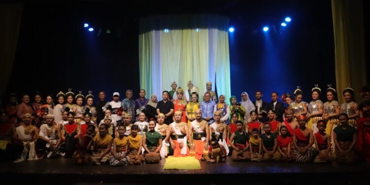 “Malam Batanam Karya” Taman Budaya Kalsel Sukses Menyita Perhatian Generasi Muda Pecinta Seni Banua
