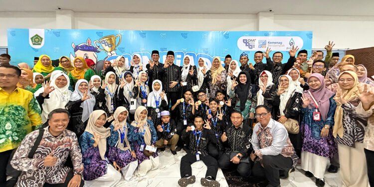 Kontingen Kalsel Raih 10 Medali di Olimpiade Madrasah Indonesia 2025